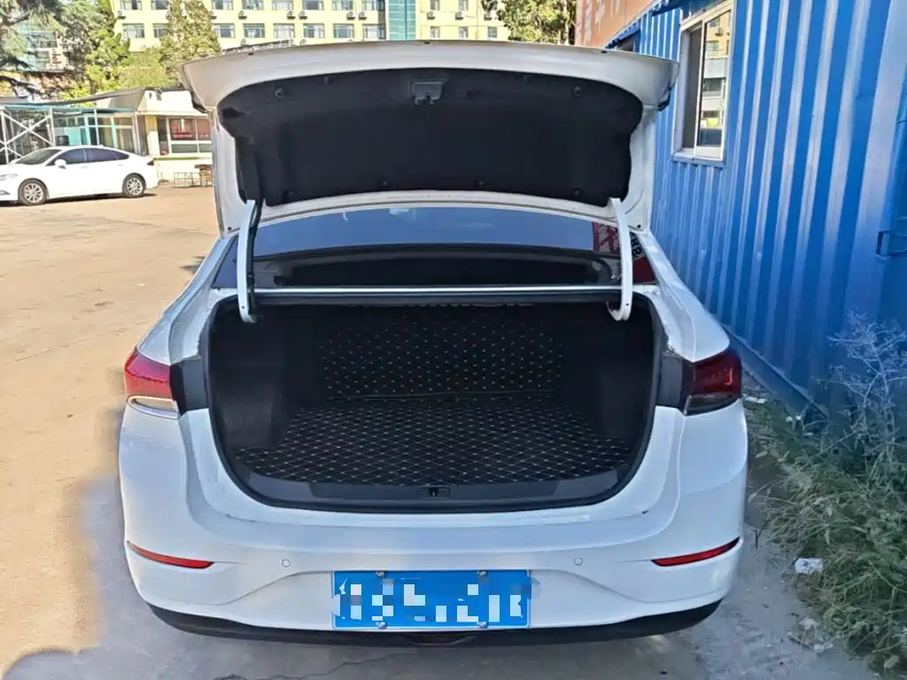 Фото 19 - Buick Excelle