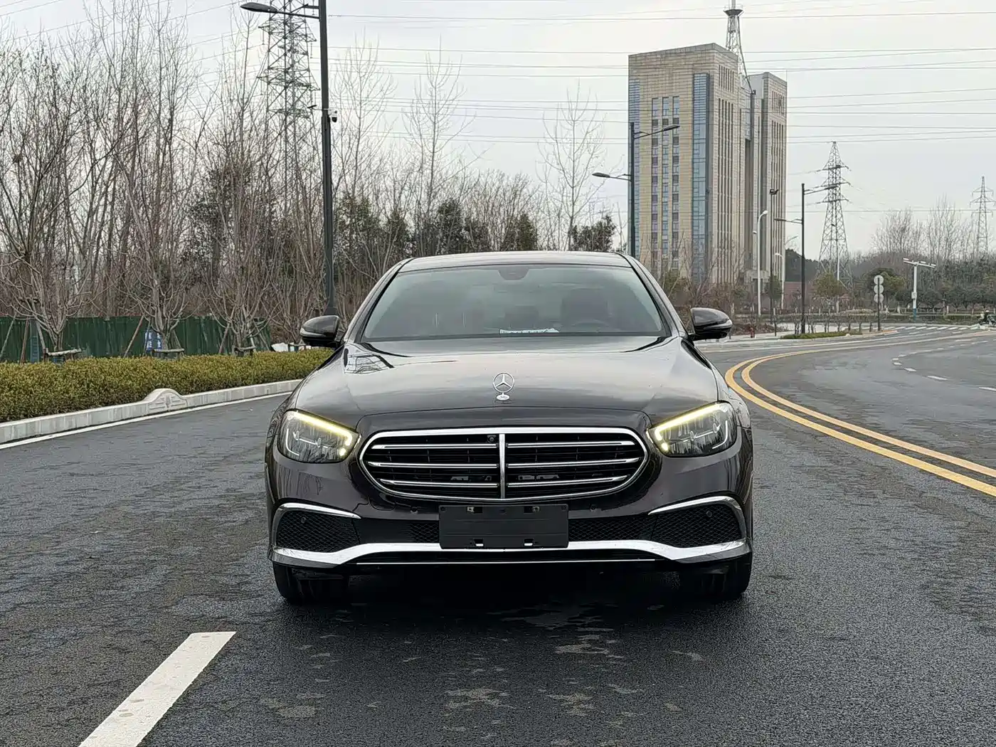  E CLASS