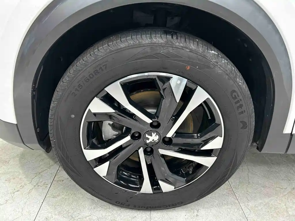 Peugeot 2008 2025 2022 230THP THE ONE