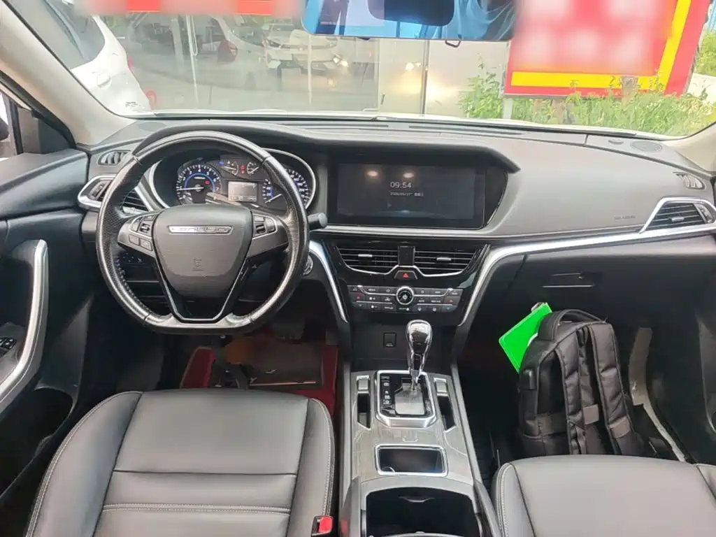 Venucia T90 2019 2018 2.0L CVT Smart Connected Premium Edition China VI