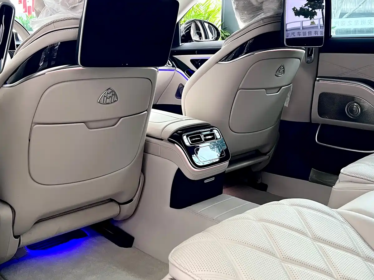 Mercedes-Benz Maybach S-Class 2025 Model S 480 4MATIC фото 10