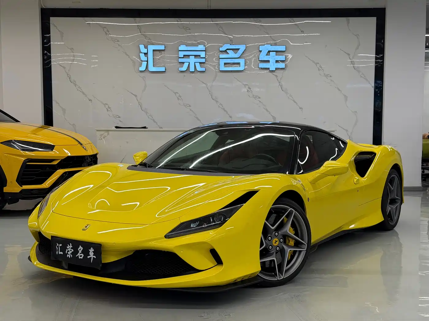 Ferrari F8 2021 2019 Tributo 3.9T V8