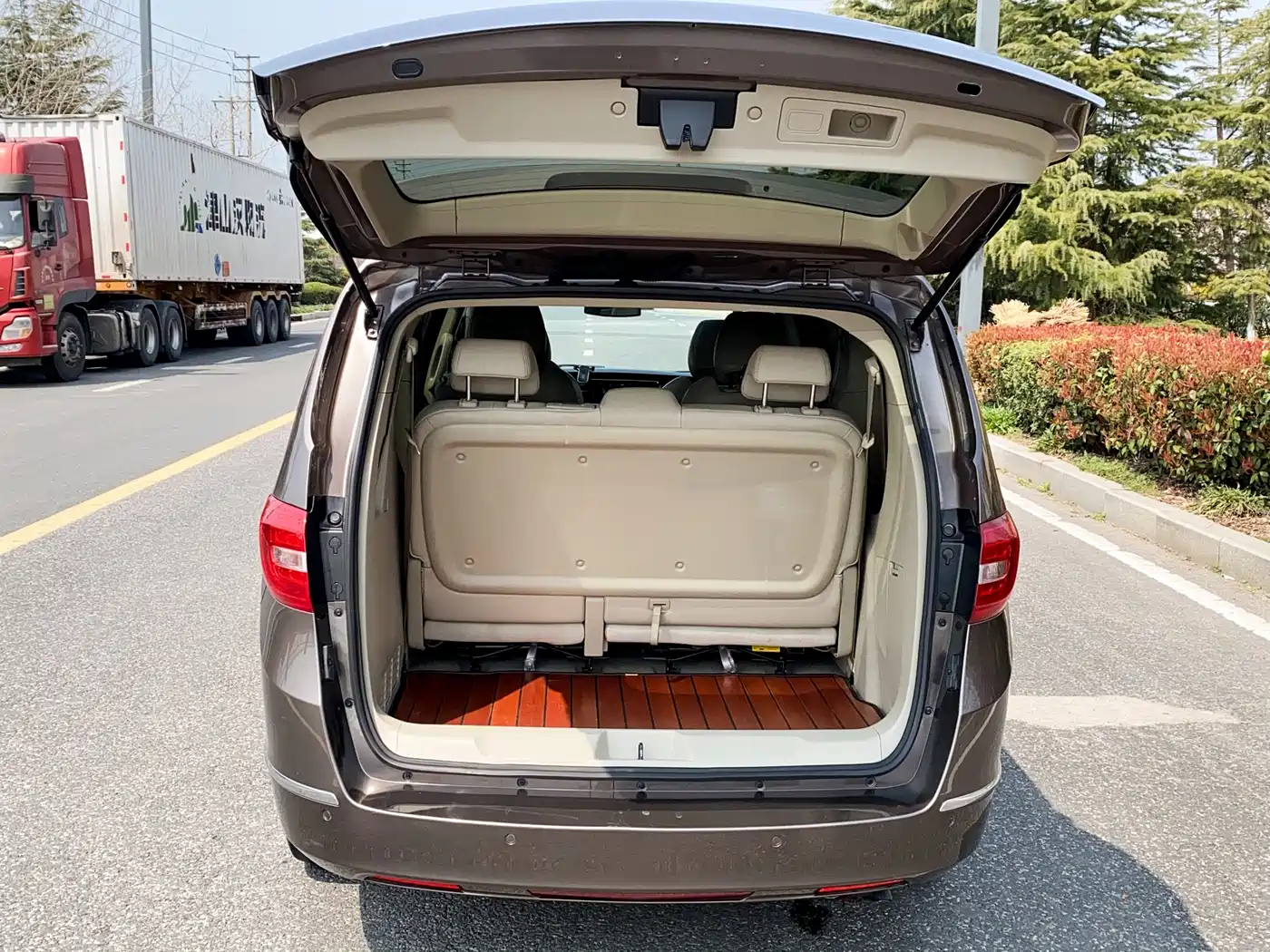 Buick GL8 2017 25S Luxury China V фото 23