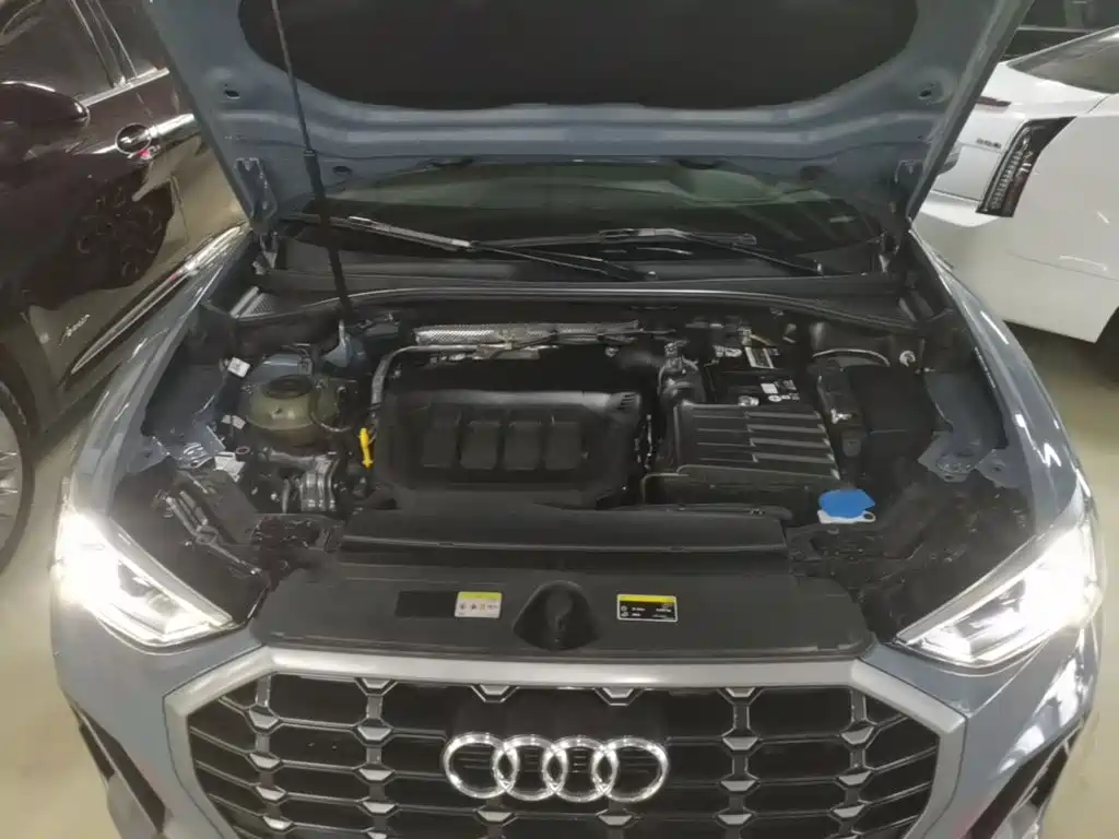Фото 20 - Audi Q3