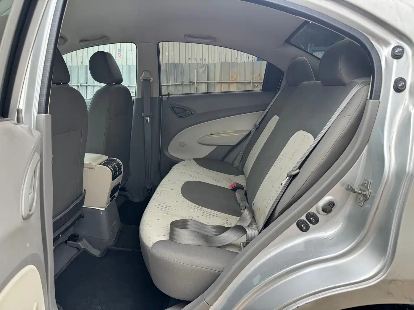 Chevrolet Sail 2013 Sedan 1.2L AMT Ideal Edition фото 7