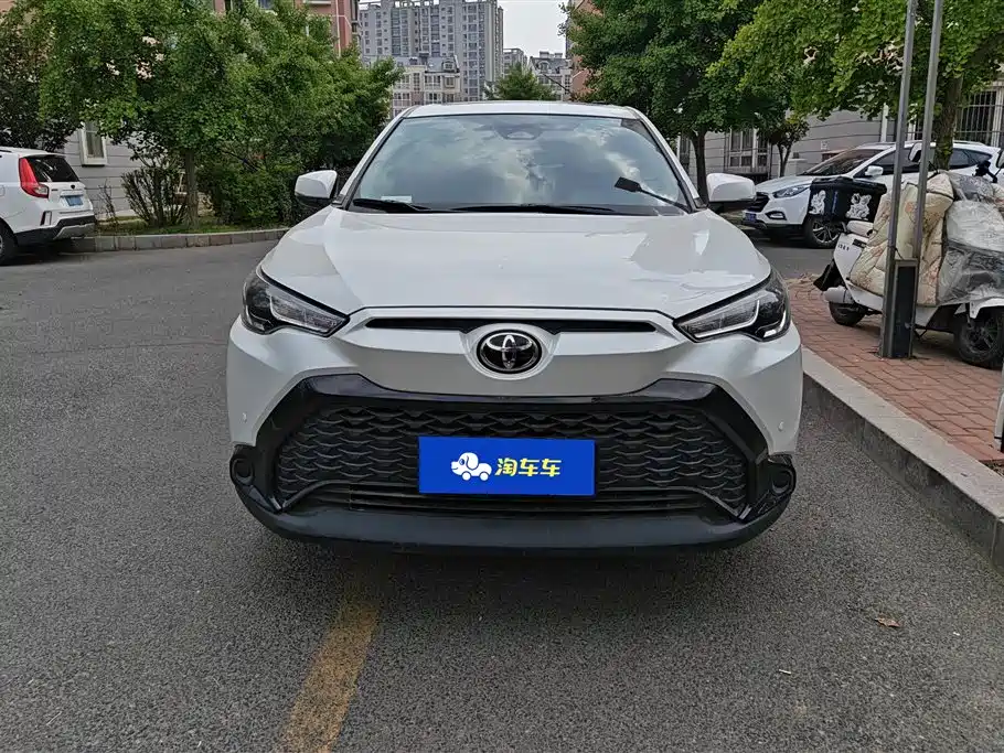 TOYOTA FENGLANDA