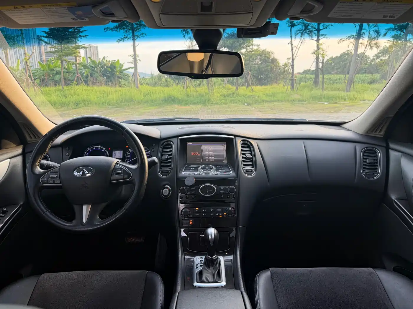 Infiniti QX50 2017 2015 2.5L Comfort Edition