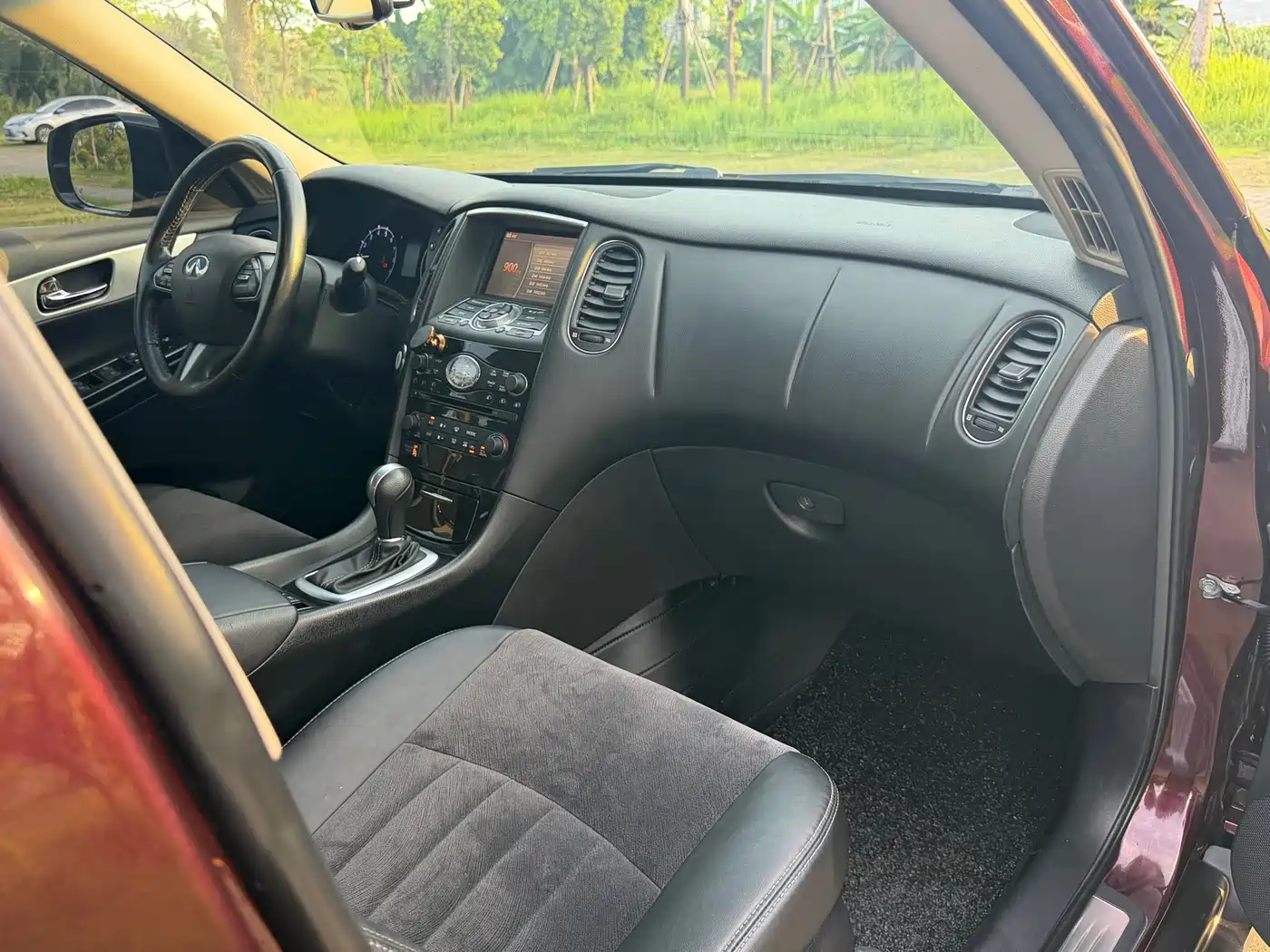 Infiniti QX50 2017 2015 2.5L Comfort Edition