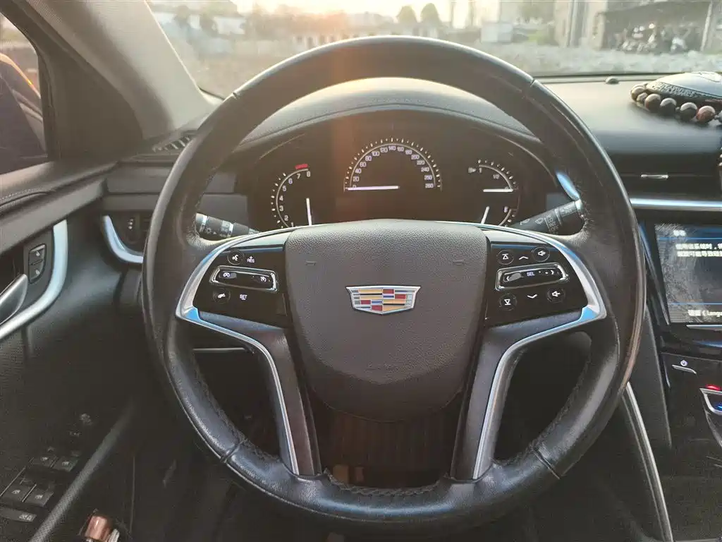 Cadillac XTS 2018 28T Technology фото 3