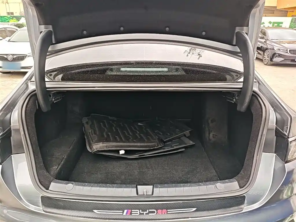 BYD Hai Bao 05 DM-i 2025 DM-i Smart Drive Edition 55KM Luxury фото 19