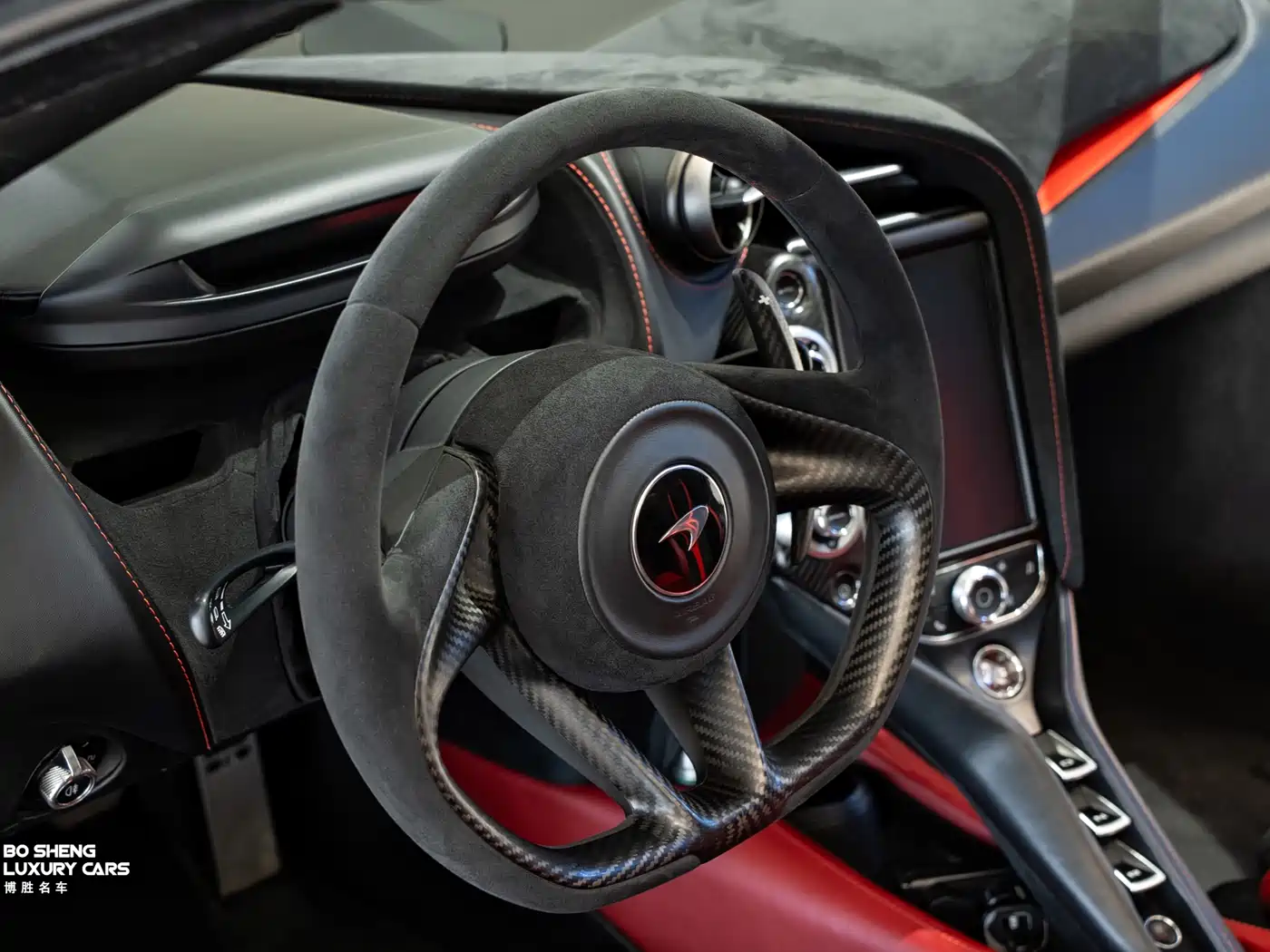 McLaren 720S 2019 4.0T Coupe фото 8