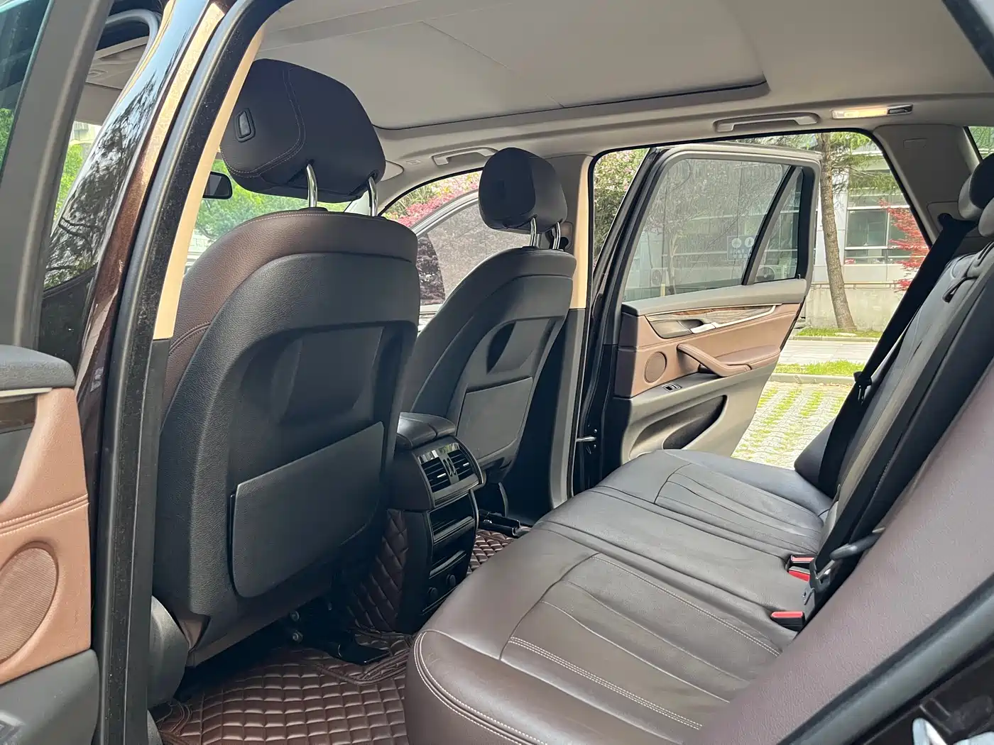 BMW X5 (Import) 2017 xDrive28i фото 8