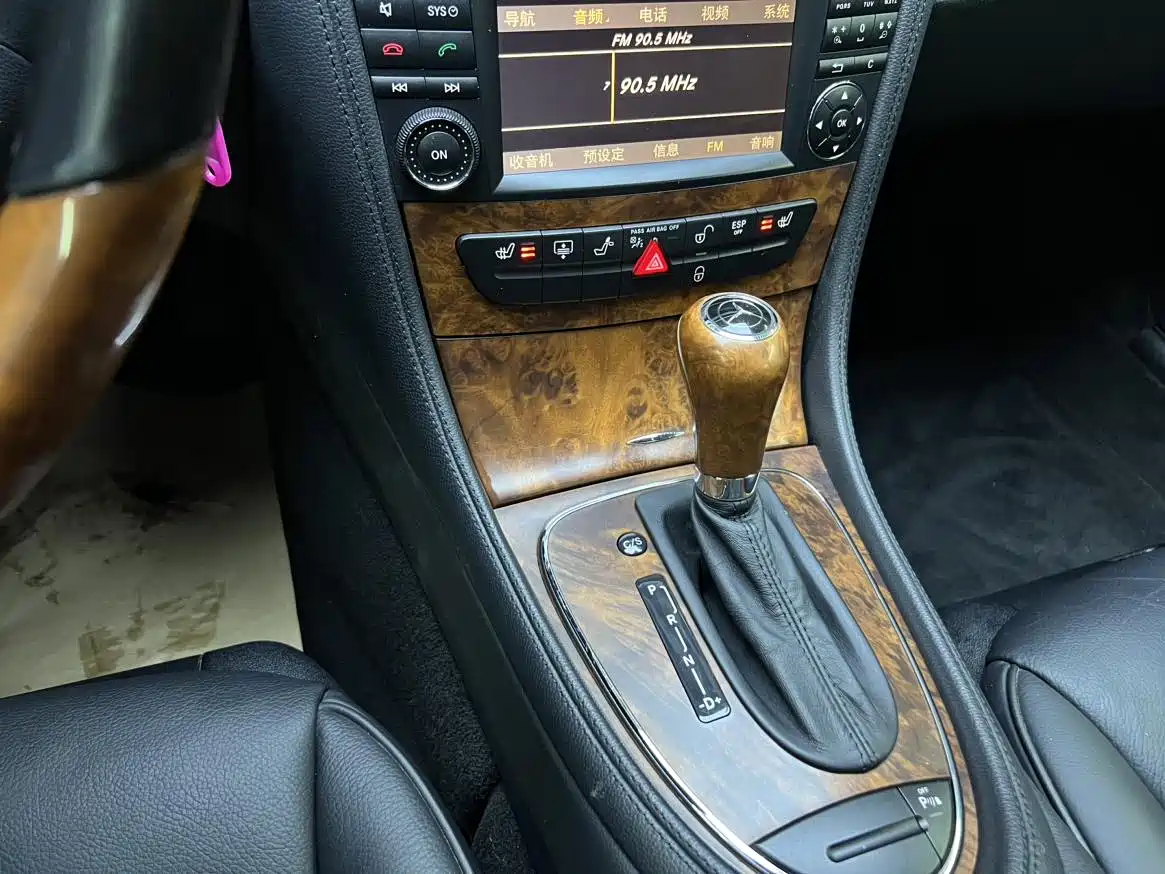 Mercedes-Benz CLS 2010 2009 CLS 300