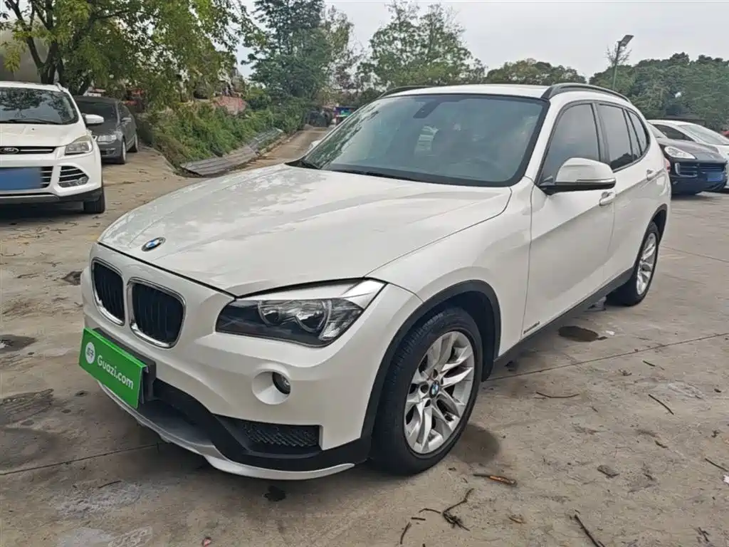 BMW X1 2015 Model sDrive18i Fashion Advanced Edition