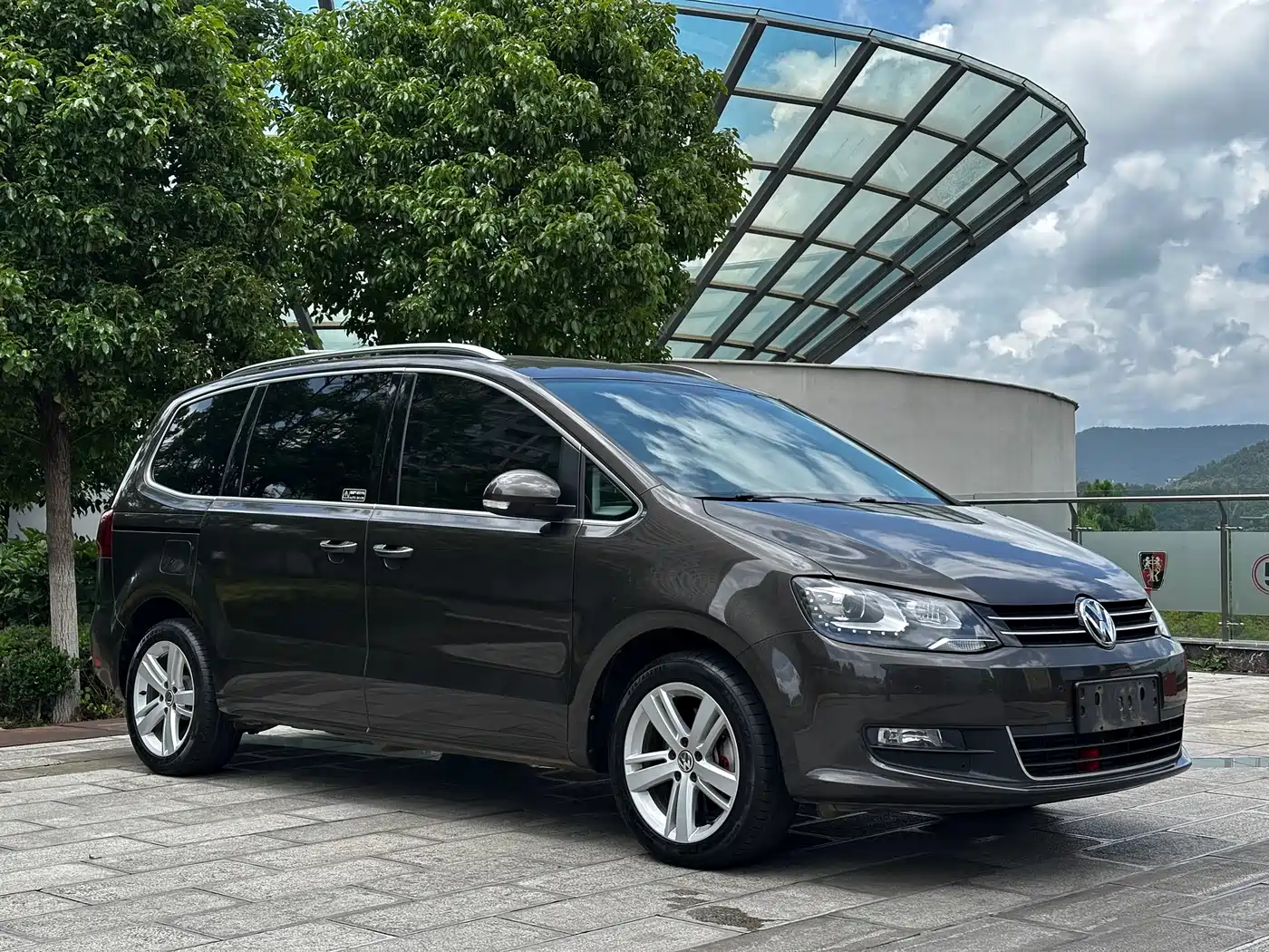 Volkswagen Sharan 2018 2018 380TSI Comfort 7-Seater