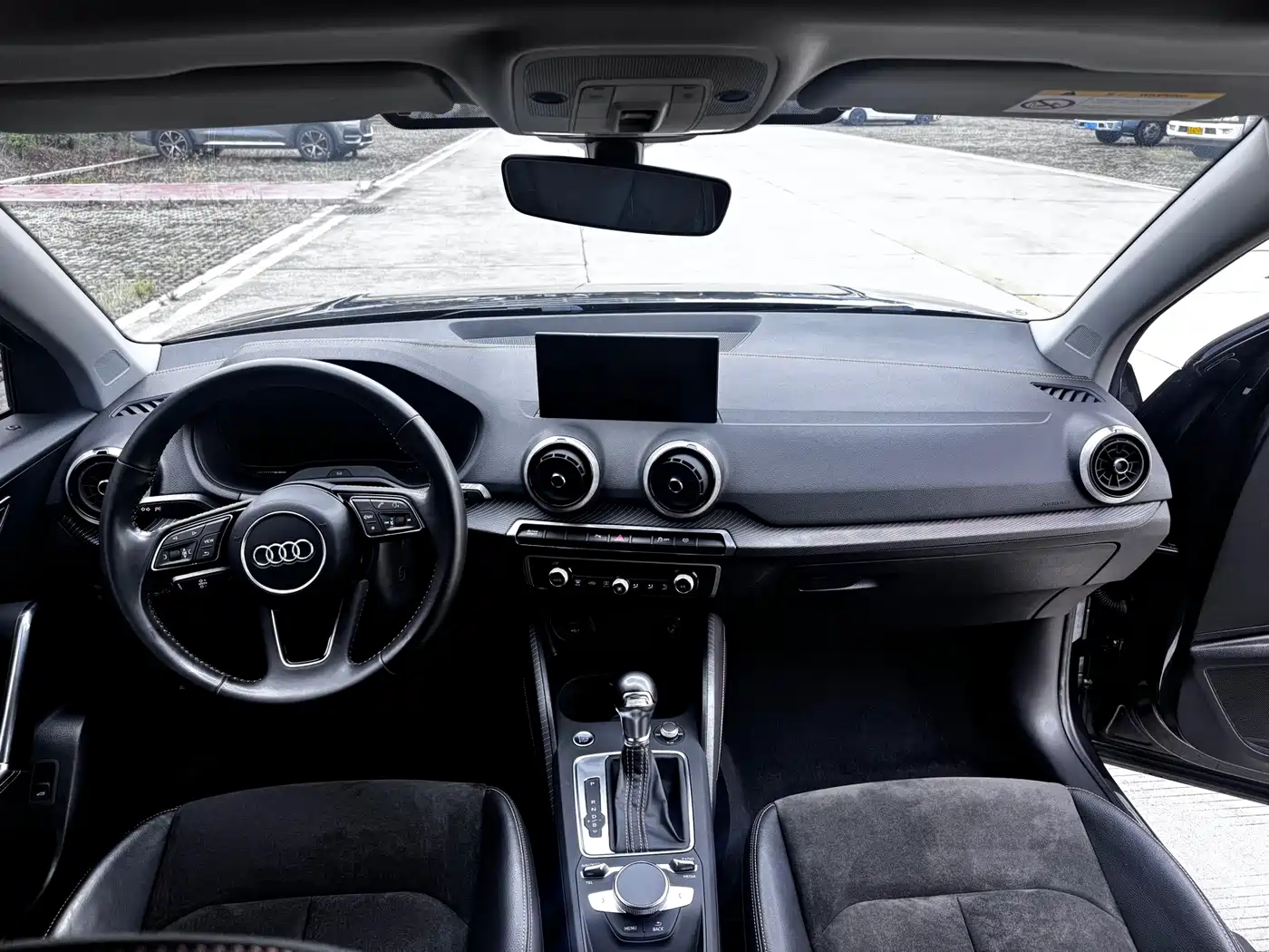 Audi Q2L e-tron 2022 2022 Q2L e-tron Pure Electric Intelligent