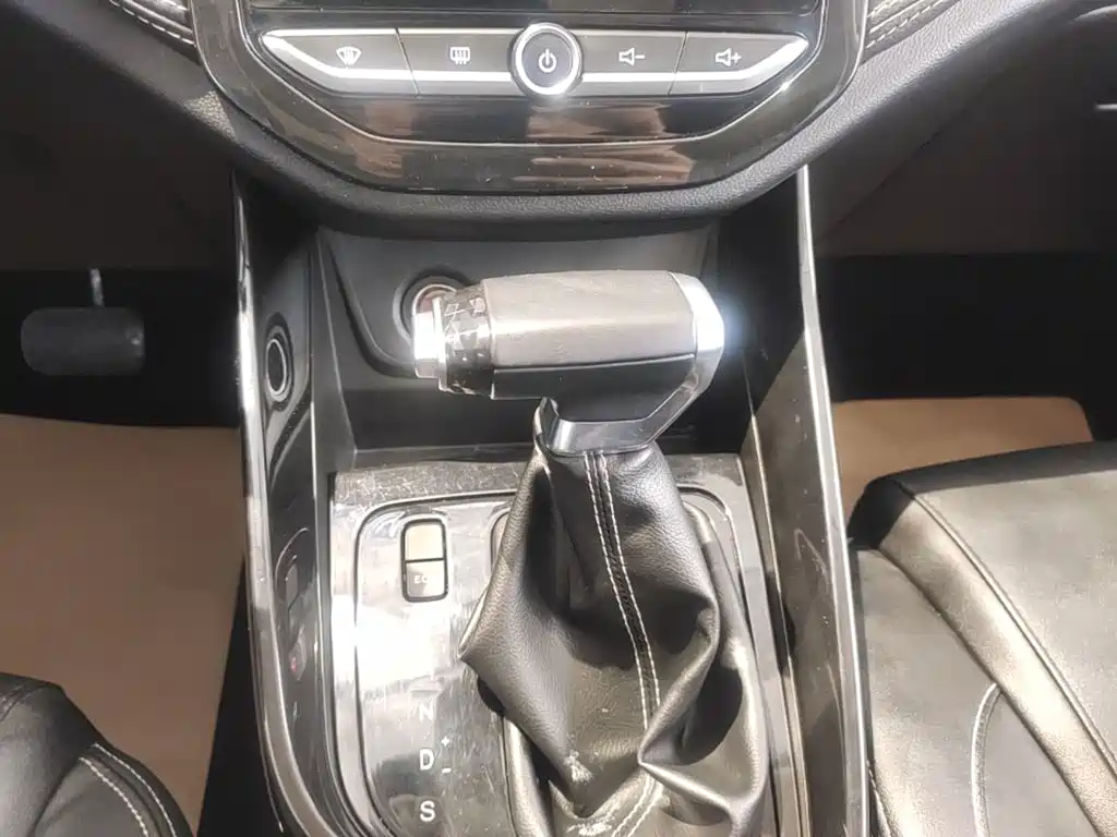 Baojun 530 2020 2020 1.5T CVT Luxury Connect 7-seater