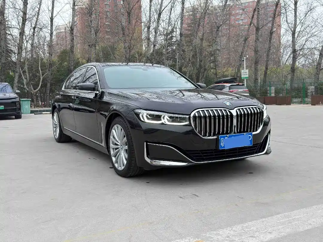 BMW 7 Series 2021 Model 730Li Luxury Package фото 3