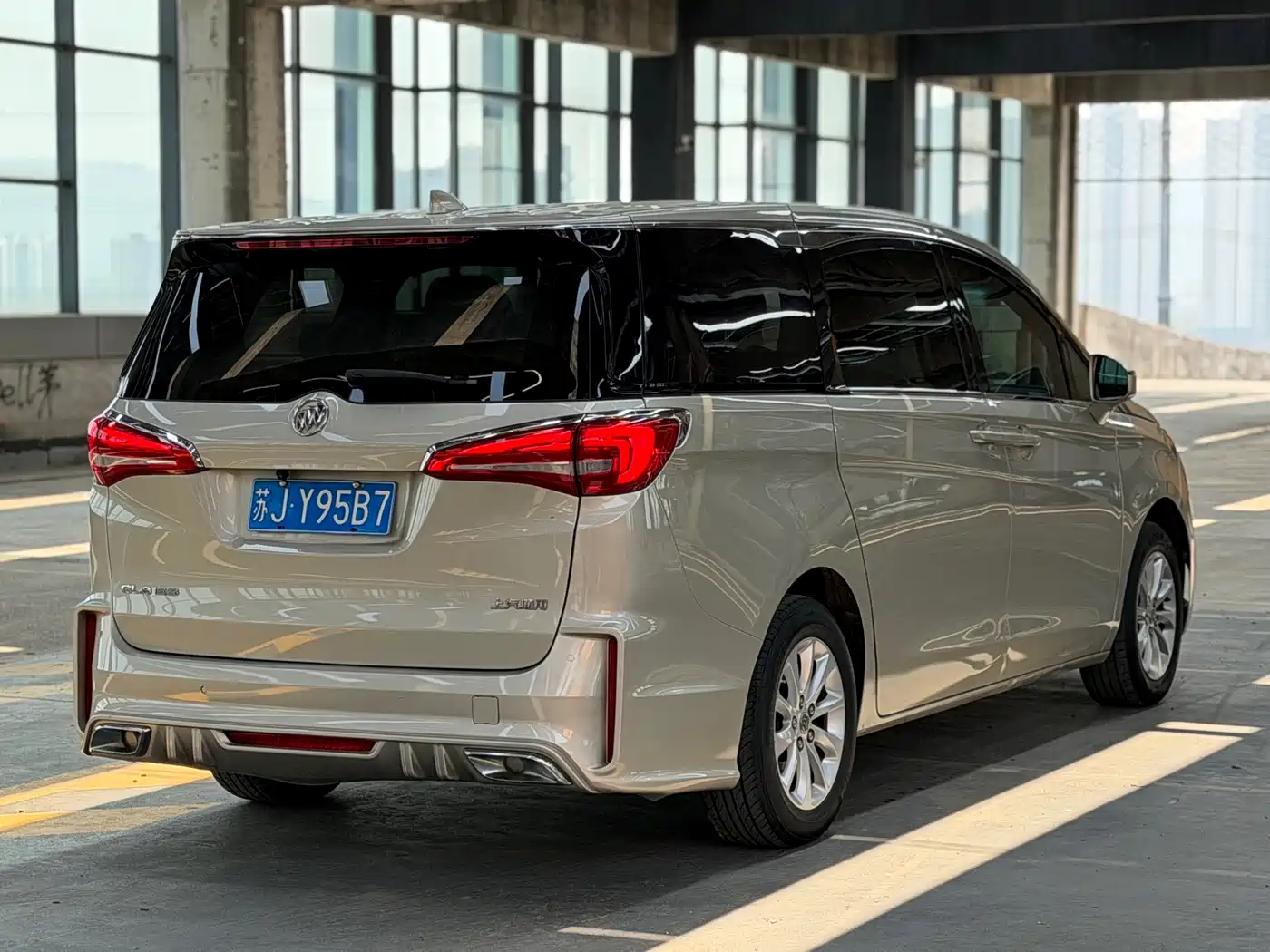Buick GL8 2017 ES 28T Comfort Type China V фото 7