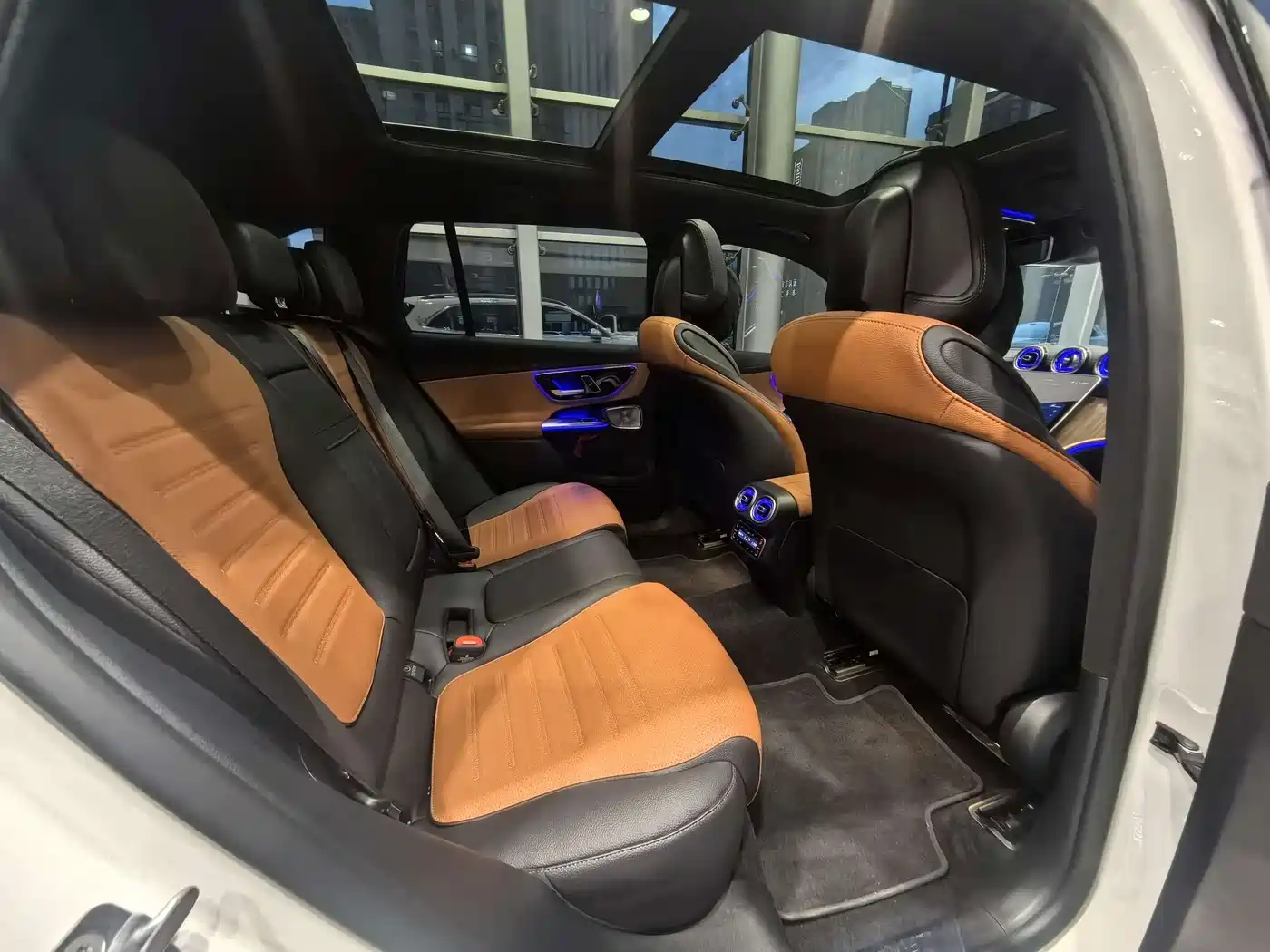 Mercedes-Benz GLC 2026 2026 GLC 300 L 4MATIC Sport 5-Seater