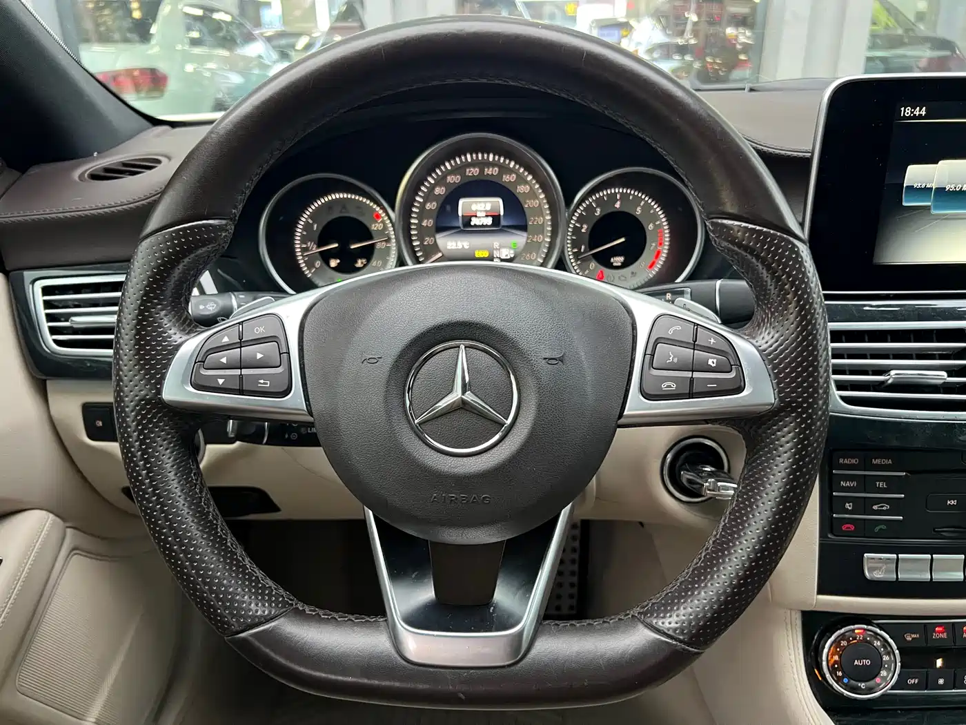 Mercedes-Benz CLS 2017 CLS 260 Elegance фото 20