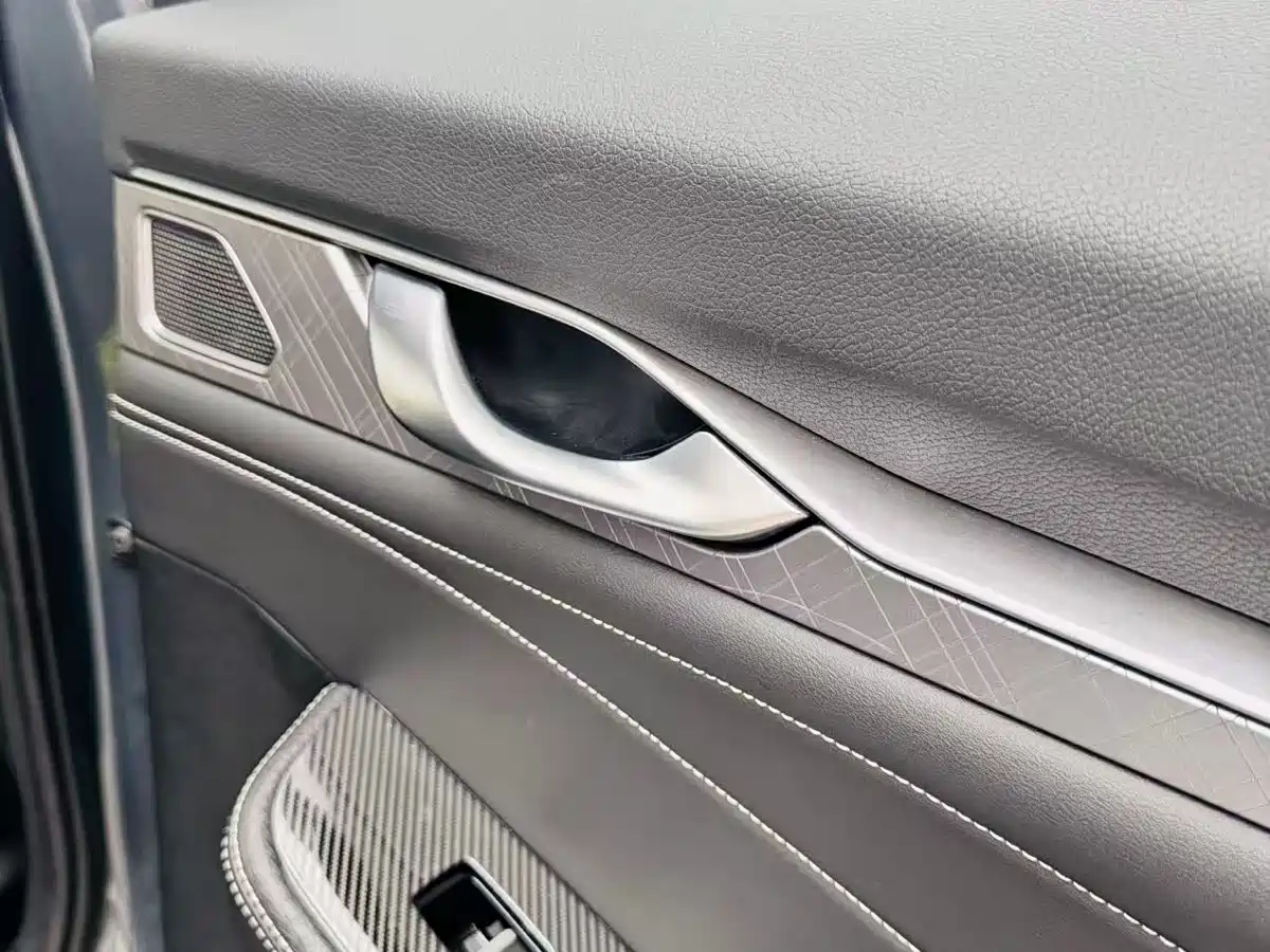 GEELY AUTOMOBILE XINGRUI