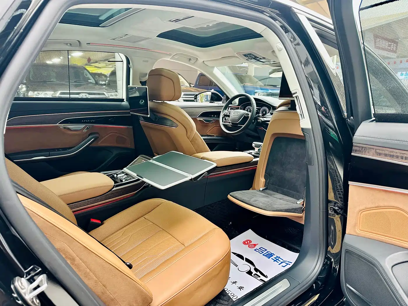 Audi A8 2019 A8L 55 TFSI quattro Premium фото 8