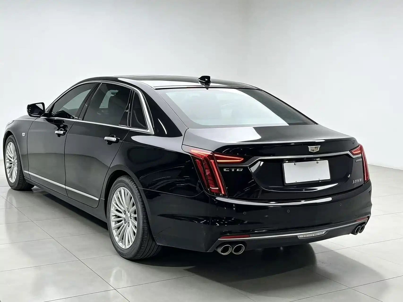Фото 6 - Cadillac CT6