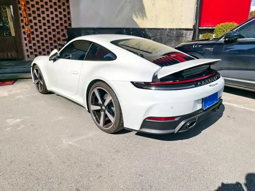 Porsche 911 2025 Carrera 3.0T фото 7