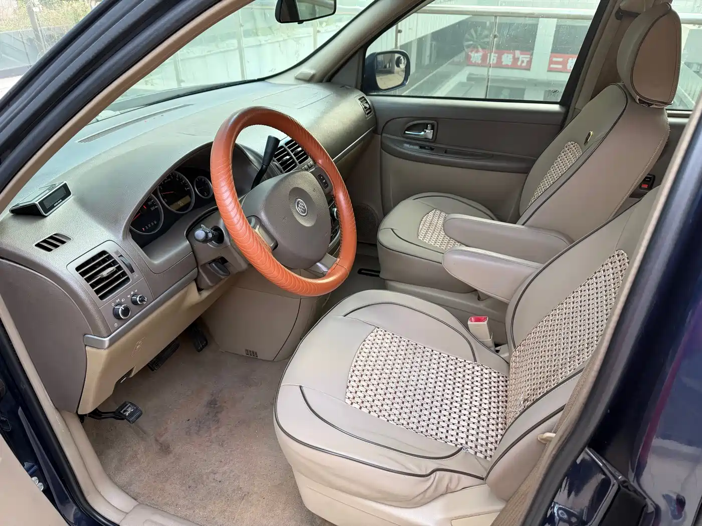 Buick GL8 2014 2.4L Classic Edition фото 7