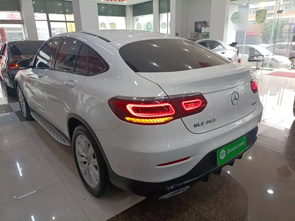 Mercedes-Benz GLC Coupe 2021 GLC 260 4MATIC Coupe SUV фото 23