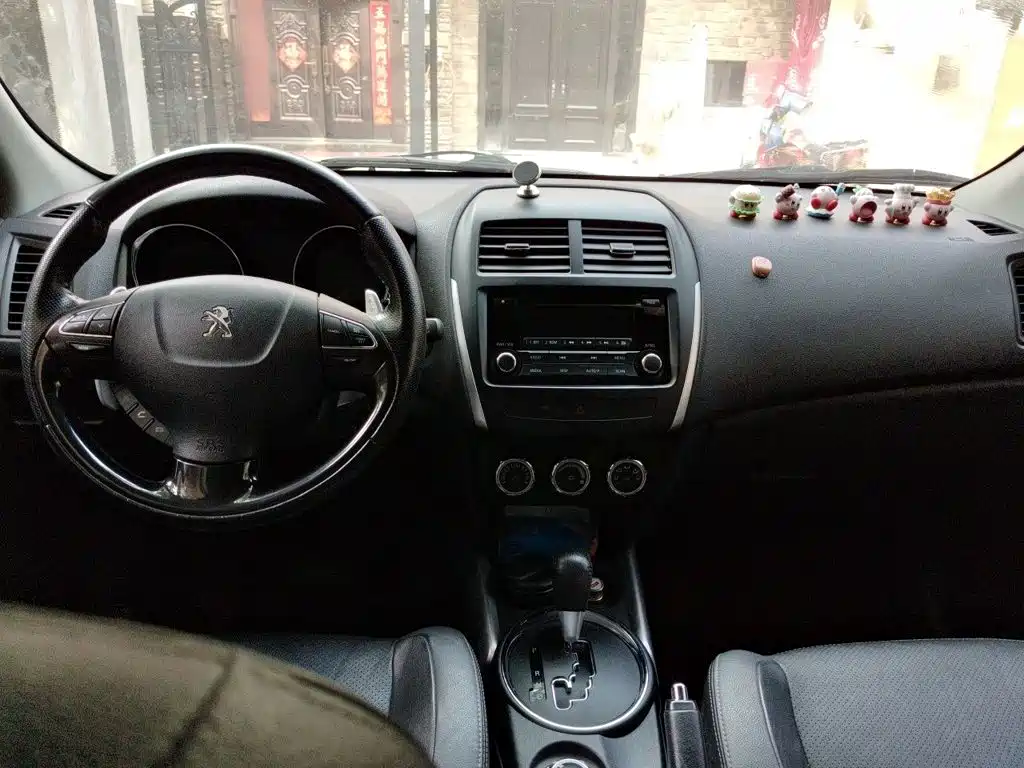 Peugeot 4008 (Import) 2014 2013 2.0L 4WD Luxury