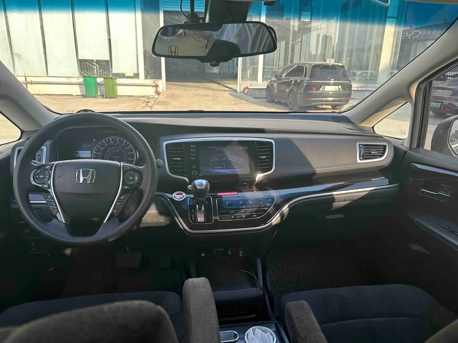 صورة 3 - Honda Odyssey