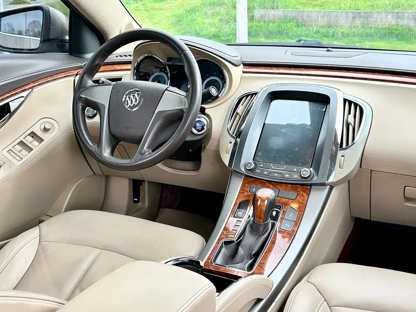 Buick LaCrosse 2013 2012 2.4L SIDI Luxury Edition