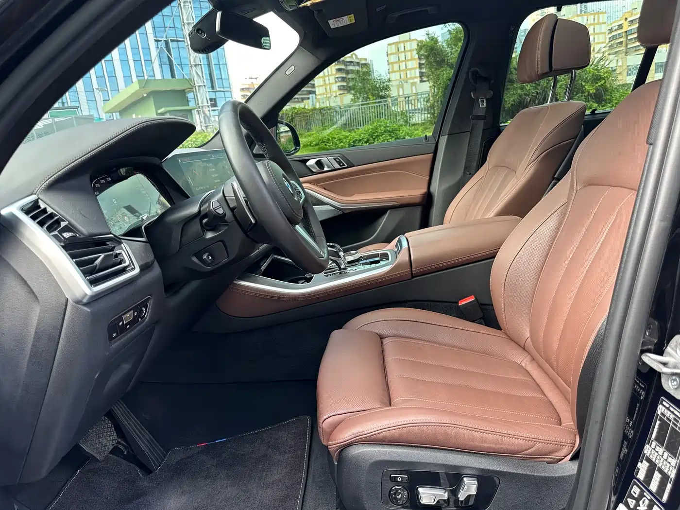 BMW X5 (Import) 2022 xDrive40i Premium M Sport Package фото 6