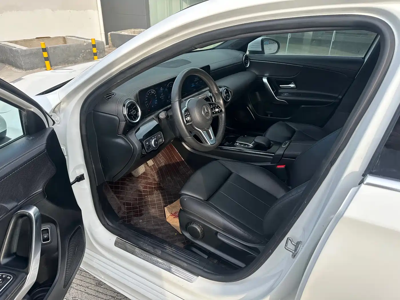 Photo 4 - Mercedes-Benz A-Class