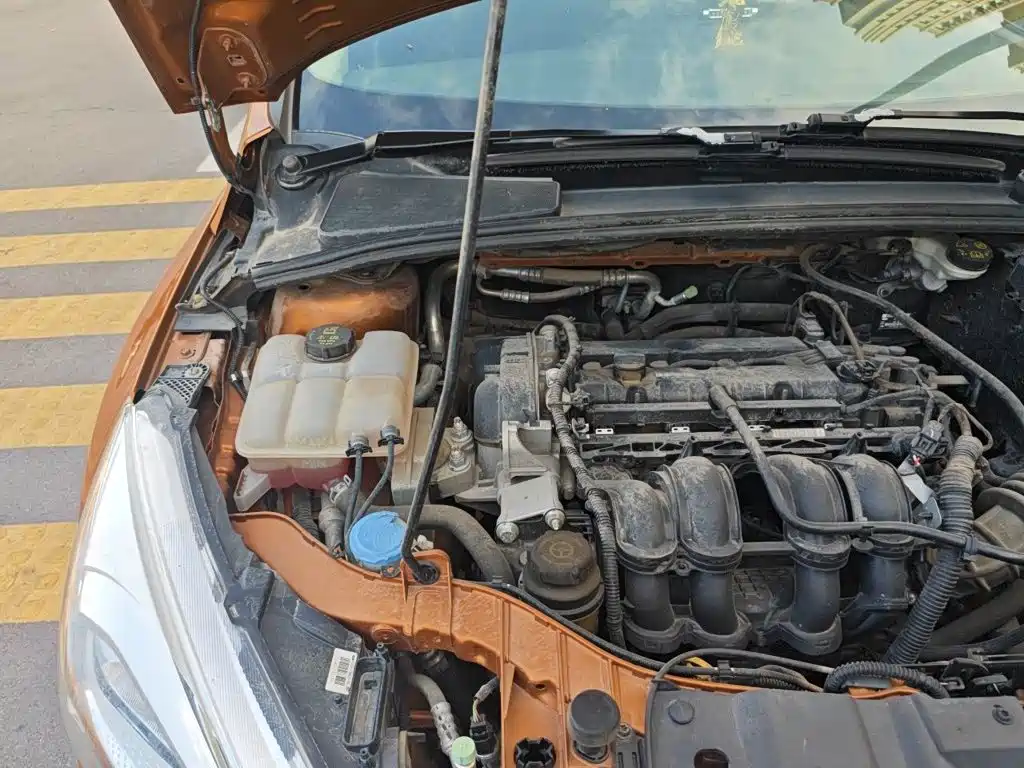 Фото 23 - Ford Focus