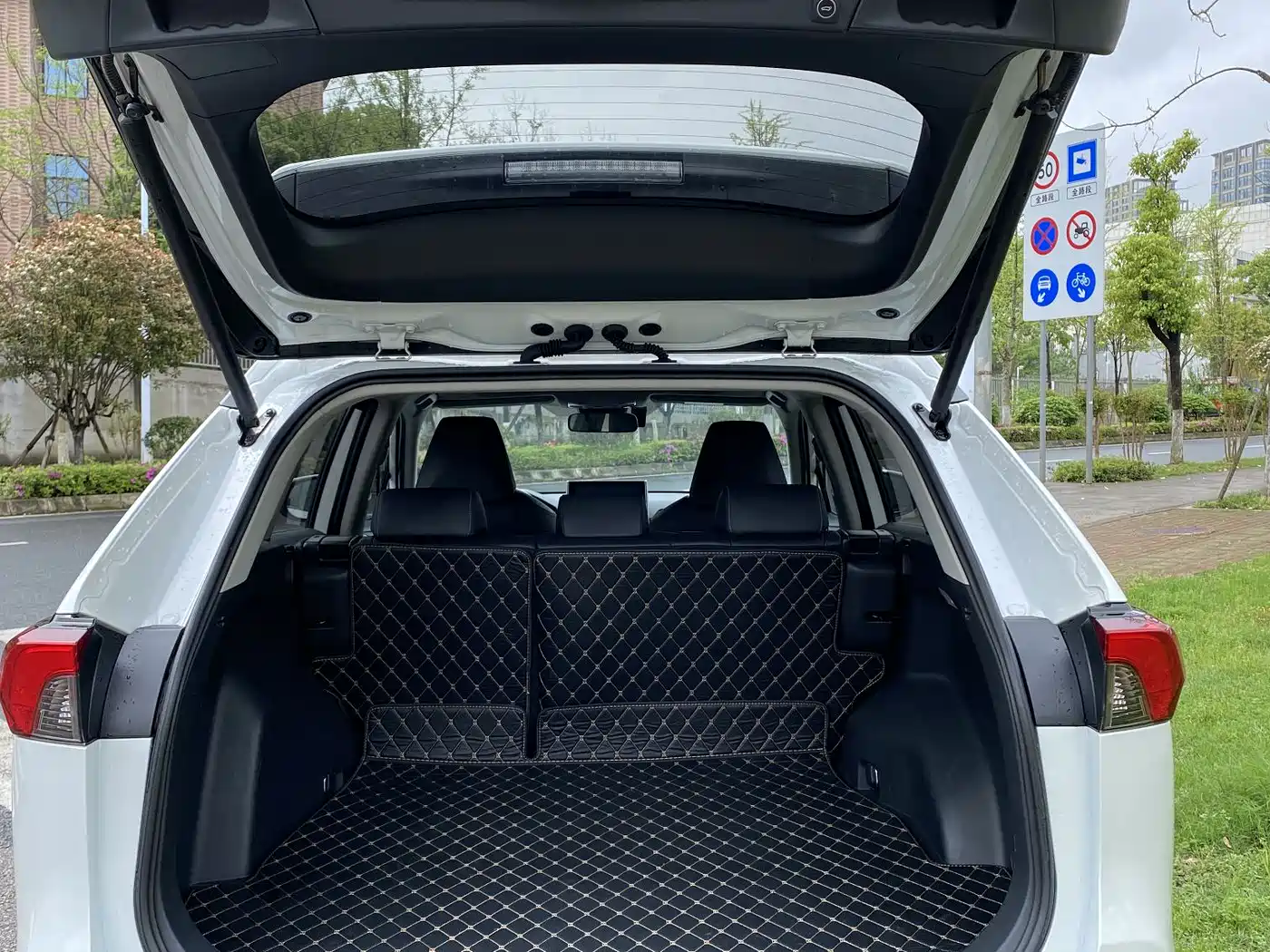 Toyota RAV4 Rongfang 2021 2.0L CVT 2WD Trend PLUS фото 15