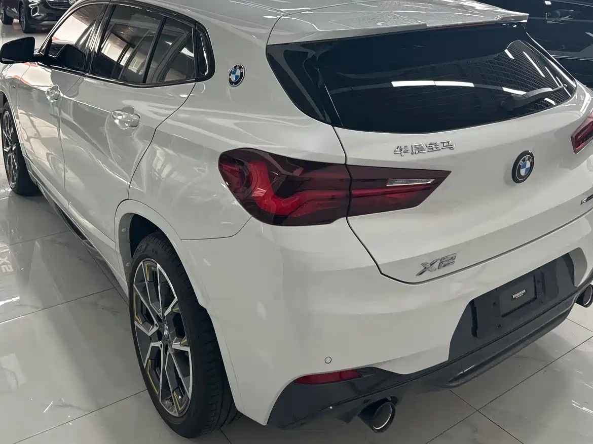 BMW X2 2023 sDrive 25i Radiance Edition фото 9