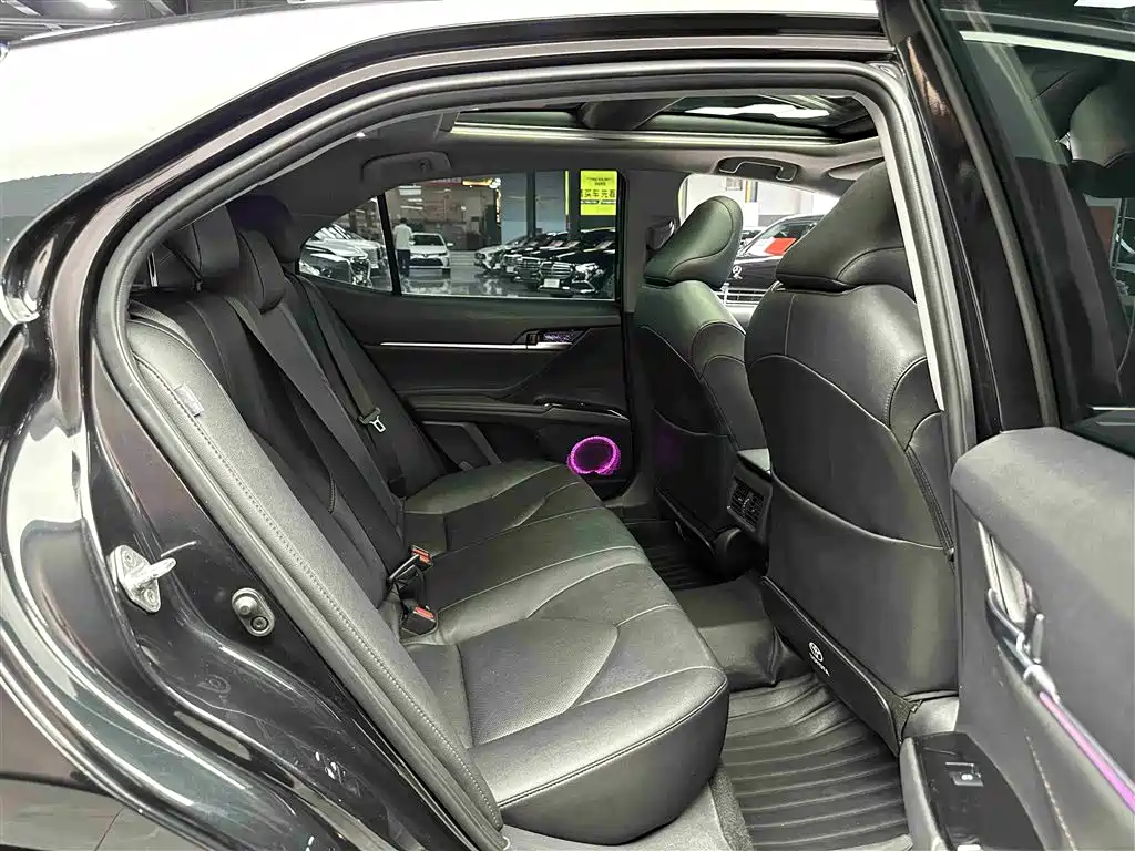 Toyota Camry 2019 2.5G Luxury Edition China VI фото 7