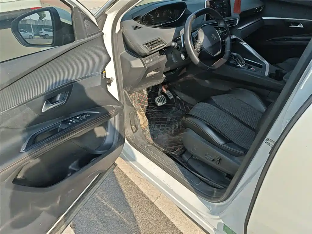 Peugeot 4008 2017 350THP Elite Edition фото 15