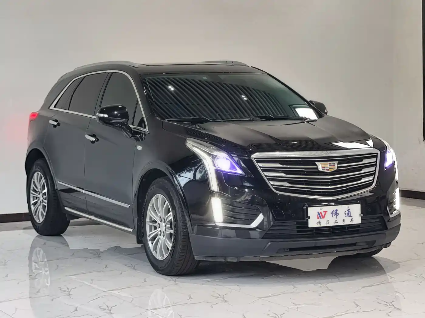 Cadillac XT5 2016 25T Luxury Model фото 3