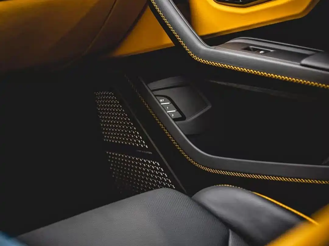 Lamborghini Urus SE 2026