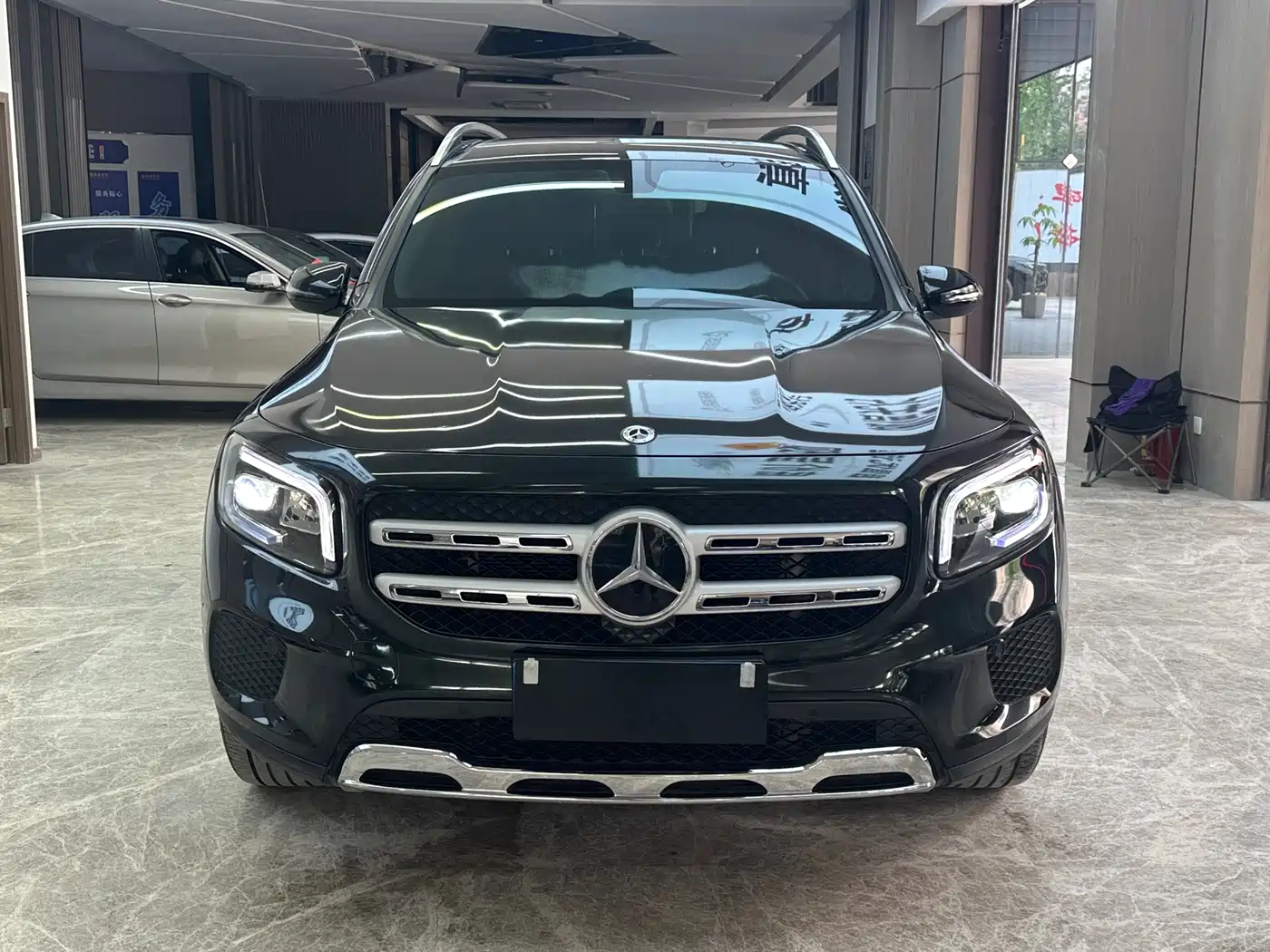 Mercedes-Benz GLB 2023 GLB 220 Dynamic фото 2