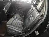 Фото 17 - Ford Edge