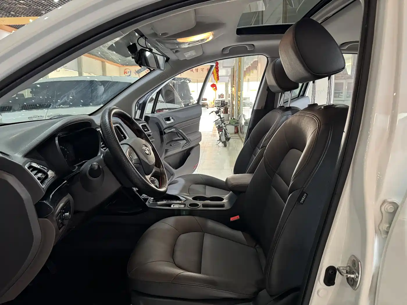 GAC Trumpchi Trumpchi GS4 2017 235T Automatic 2WD Elite фото 5
