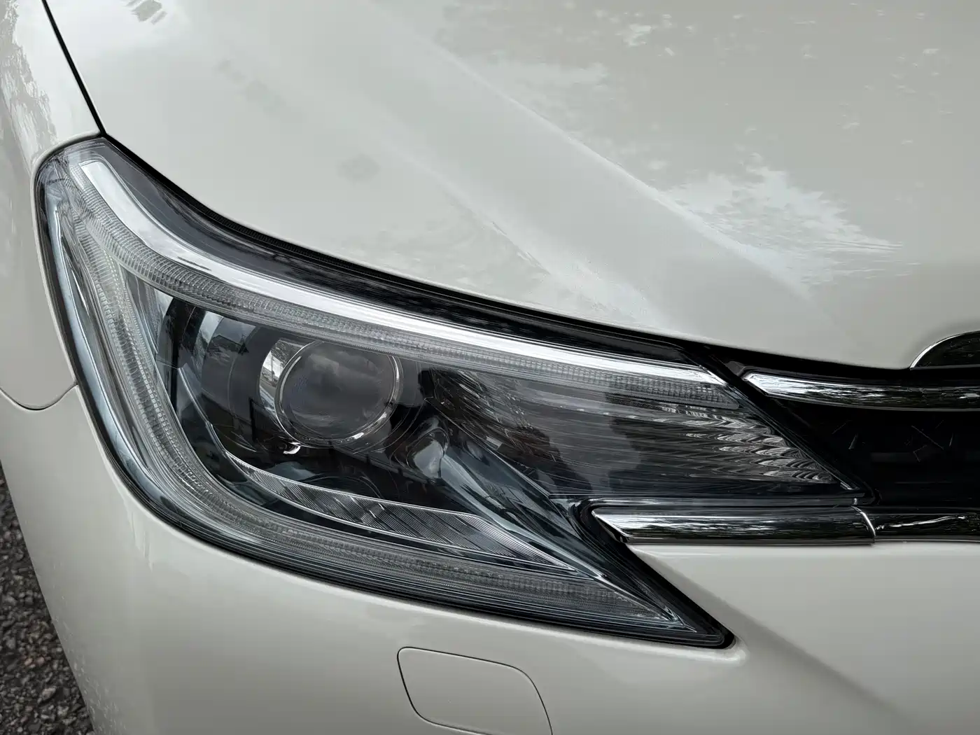 Toyota Reiz 2013 2.5V Shangrui Navigation Edition фото 19