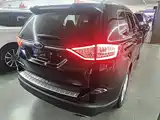 Фото 7 - Ford Edge