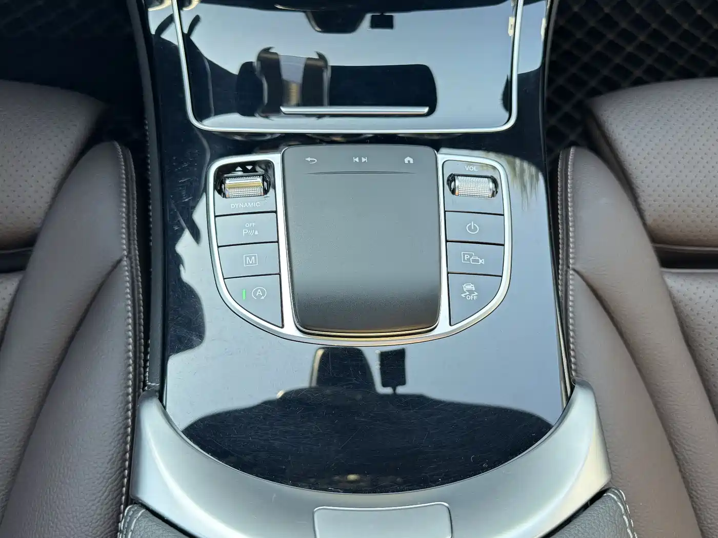 Mercedes-Benz GLC 2022 Model GLC 260 L 4MATIC Dynamic Edition фото 14