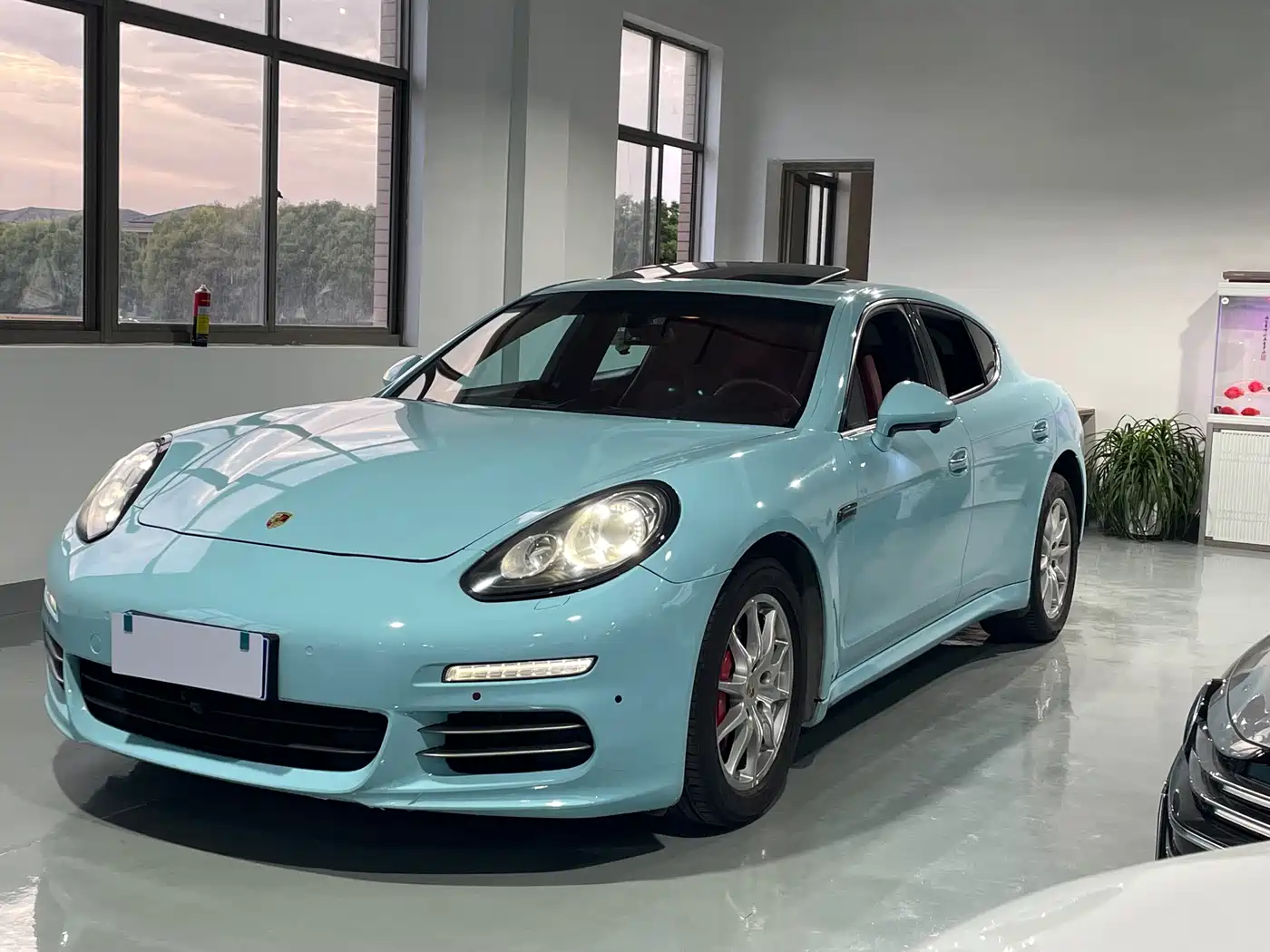 Porsche Panamera 2014 Panamera 4 3.0T